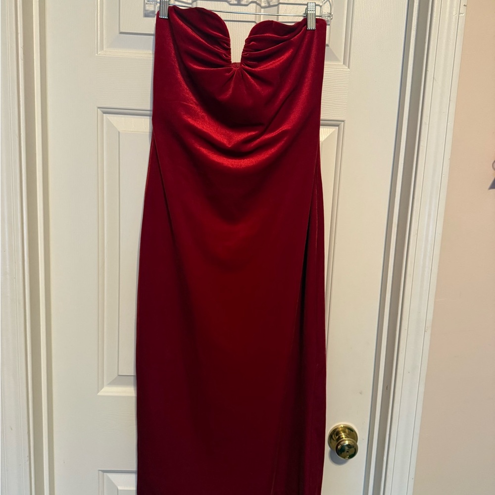 White House Black Market Strapless Velvet Red Dress